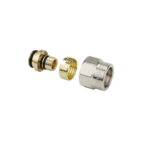 Соединитель обжим 16x2.0 (для п/э и м/п) 1/2" VARMEGA
