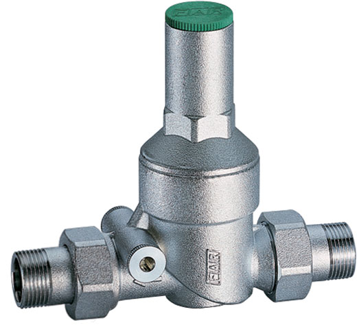 Редуктор давления 3/4" (американка) под манометр FAR