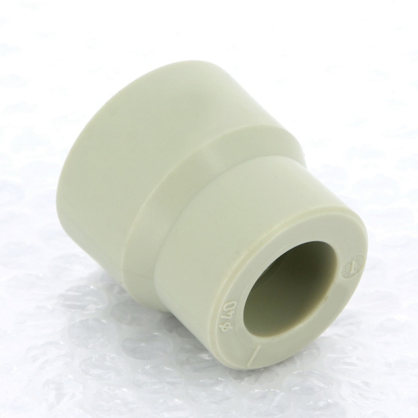 Муфта ред. 40х32 ВН FV-plast