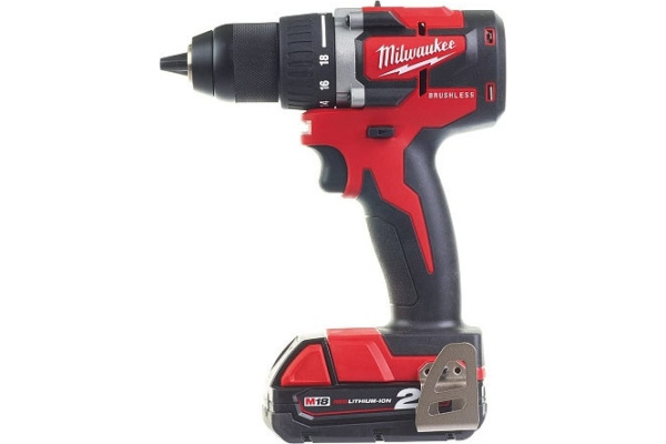 Дрель-шуруповерт аккумуляторная Milwaukee M18 CBLDD-202C