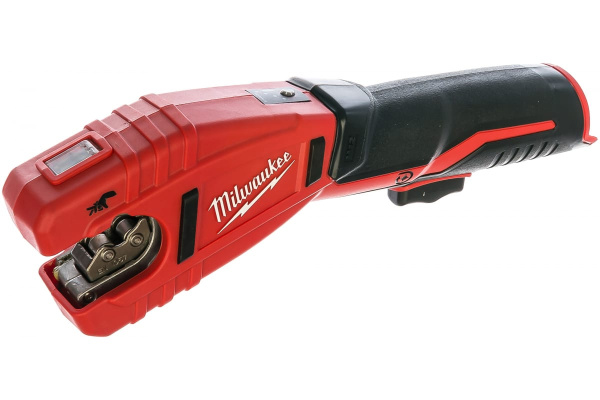 Труборез аккумуляторный Milwaukee C12PC-0