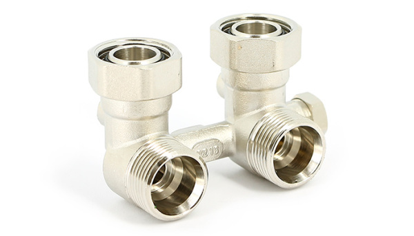 Узел угловой НВ 3/4 EK х 3/4 EK радиаторный (со встроенными кранами и байпасом) UNI-FITT