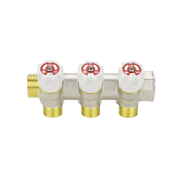 Коллектор НВ 3/4"x3/4" ЕК (с вентилями, м/ц 40мм, никел.) 3 выхода VARMEGA