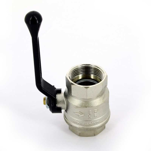 Кран шар.америк. 11/4" ручка черная NEW JERSEY BUGATTI