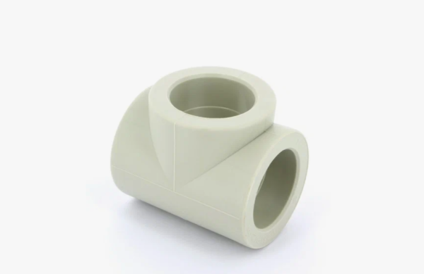 Тройник 20 FV-plast